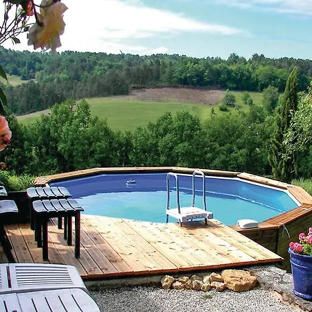 Holiday Maison Neuve H 612 Сasa de vacaciones Thenon